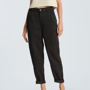 EVERLANE NWT Relaxed Chino